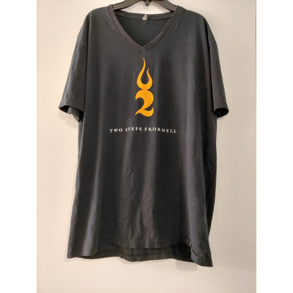 U2 Two Steps From Hell Band V-neck T-shirt Short Sleeve Black Size XL
